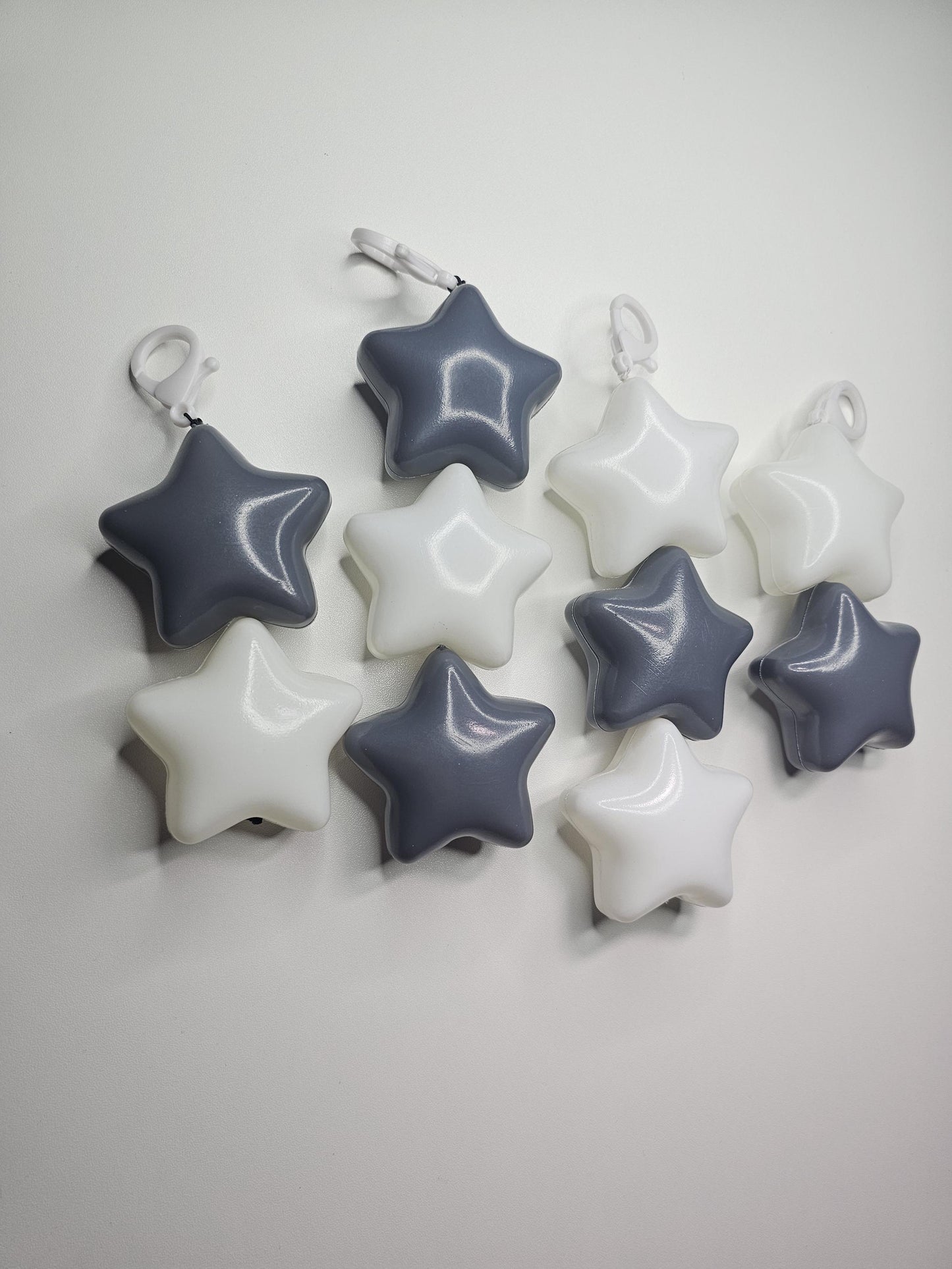 Jumbo Puffy star keychain/zipper backpack charm Gray and White. fairy kei, decora fashion