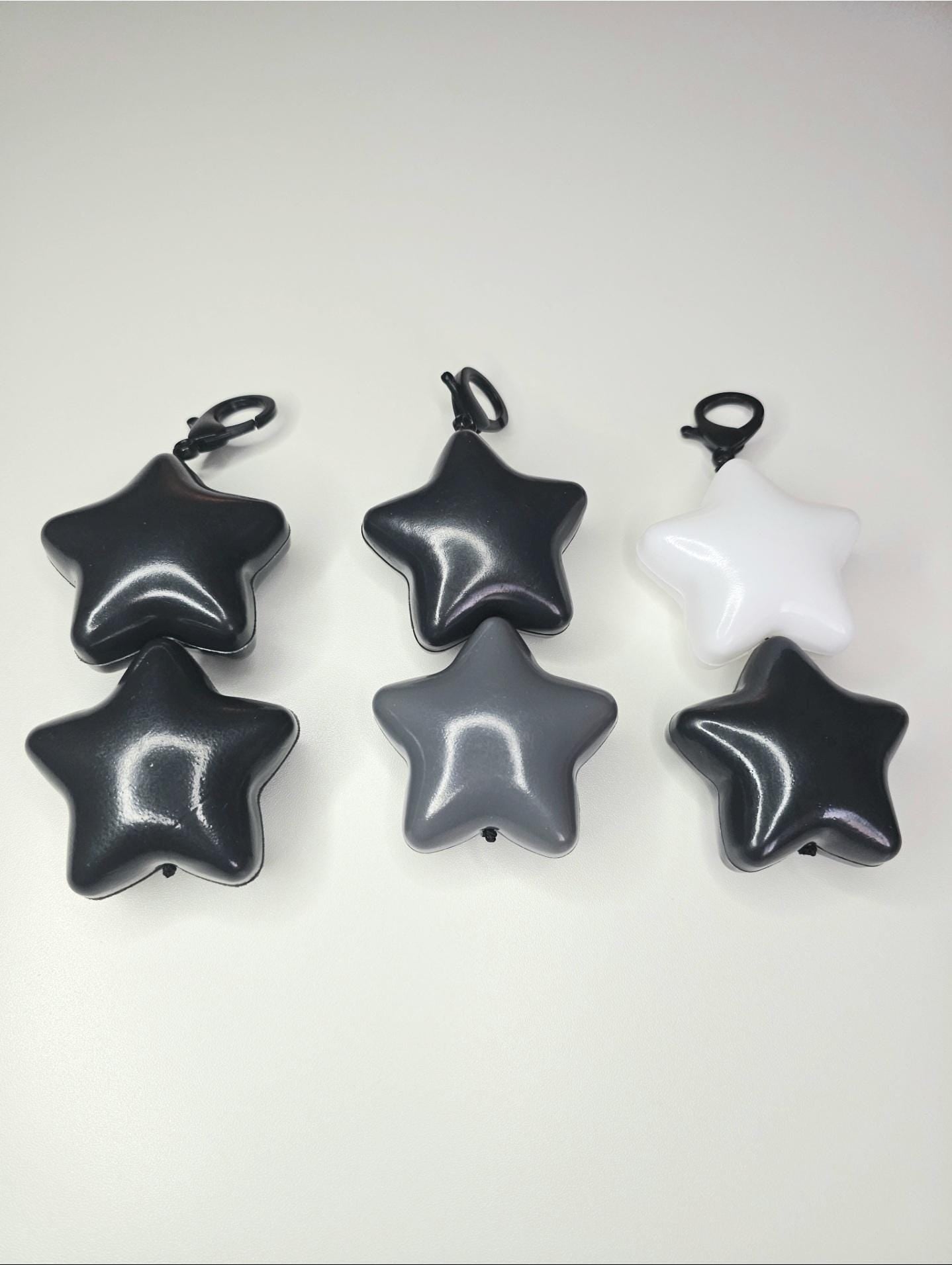 Jumbo Puffy star keychain/zipper backpack charm Gray and White. fairy kei, decora fashion